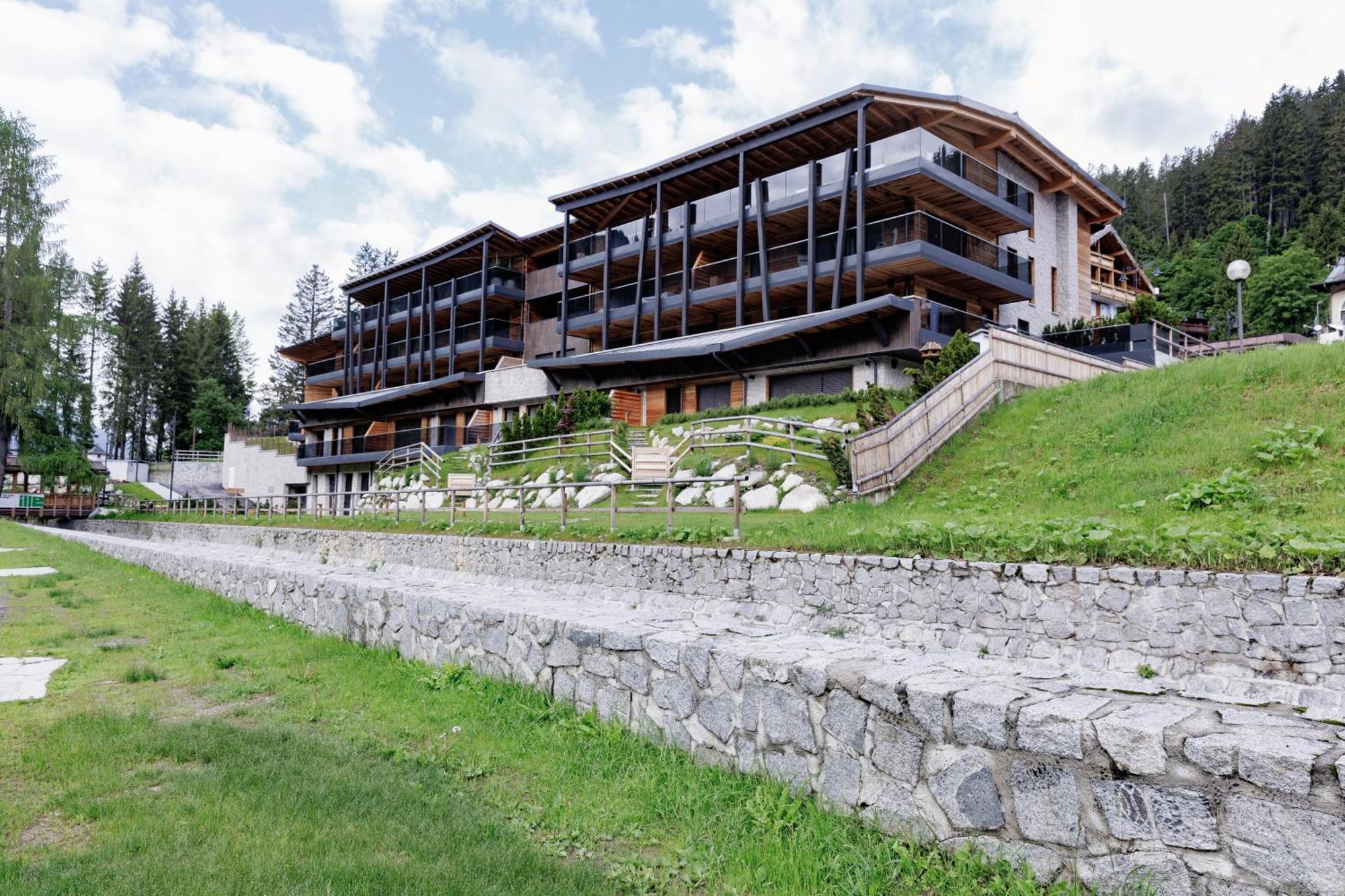 Apartamento Campiglio Wood Madonna Exterior foto